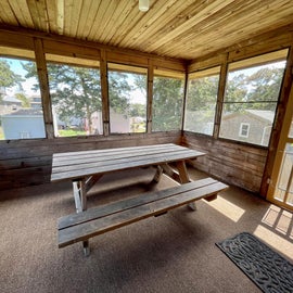 Picnic Table on Screened Porch