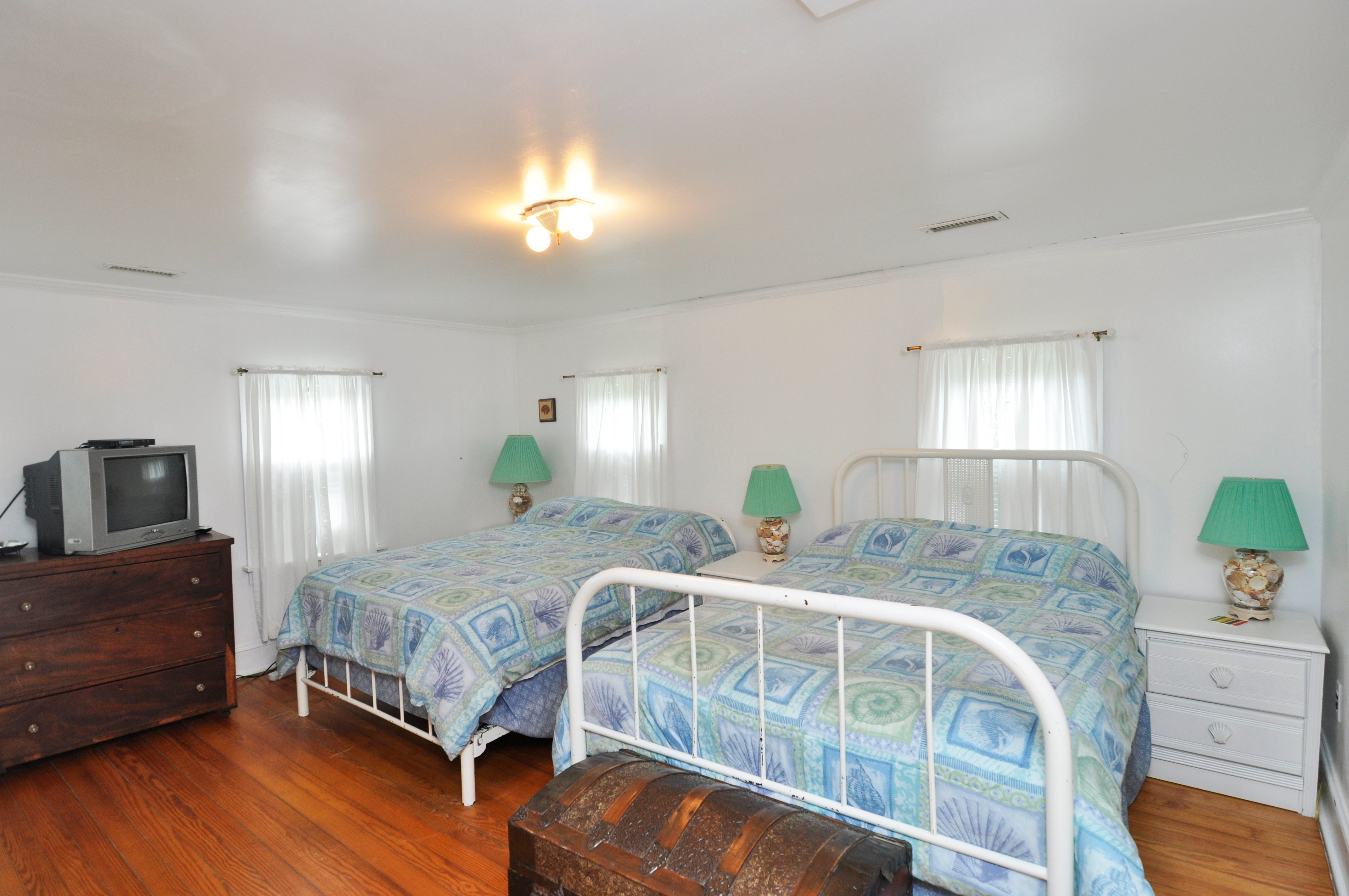 2 Double Beds with TV, Second Floor