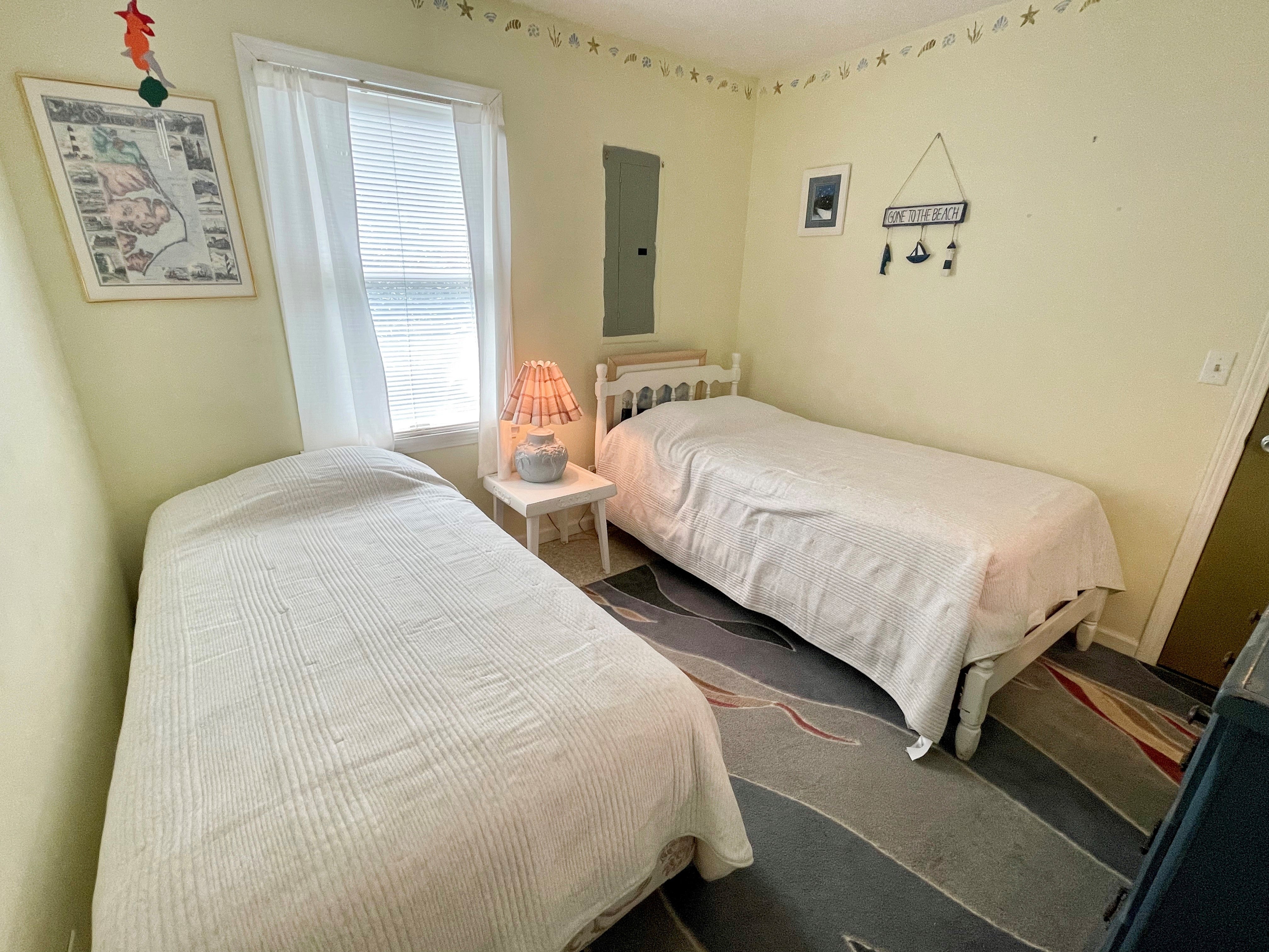 Two Twin Beds, First Floor