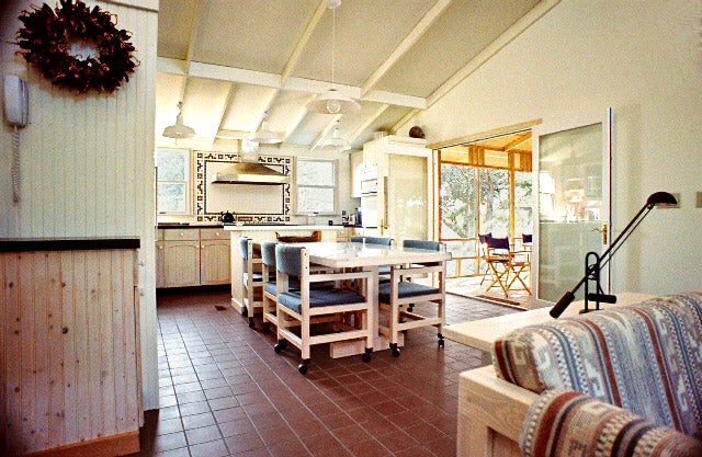 Kitchen and Dining Area, Screened Porch Access