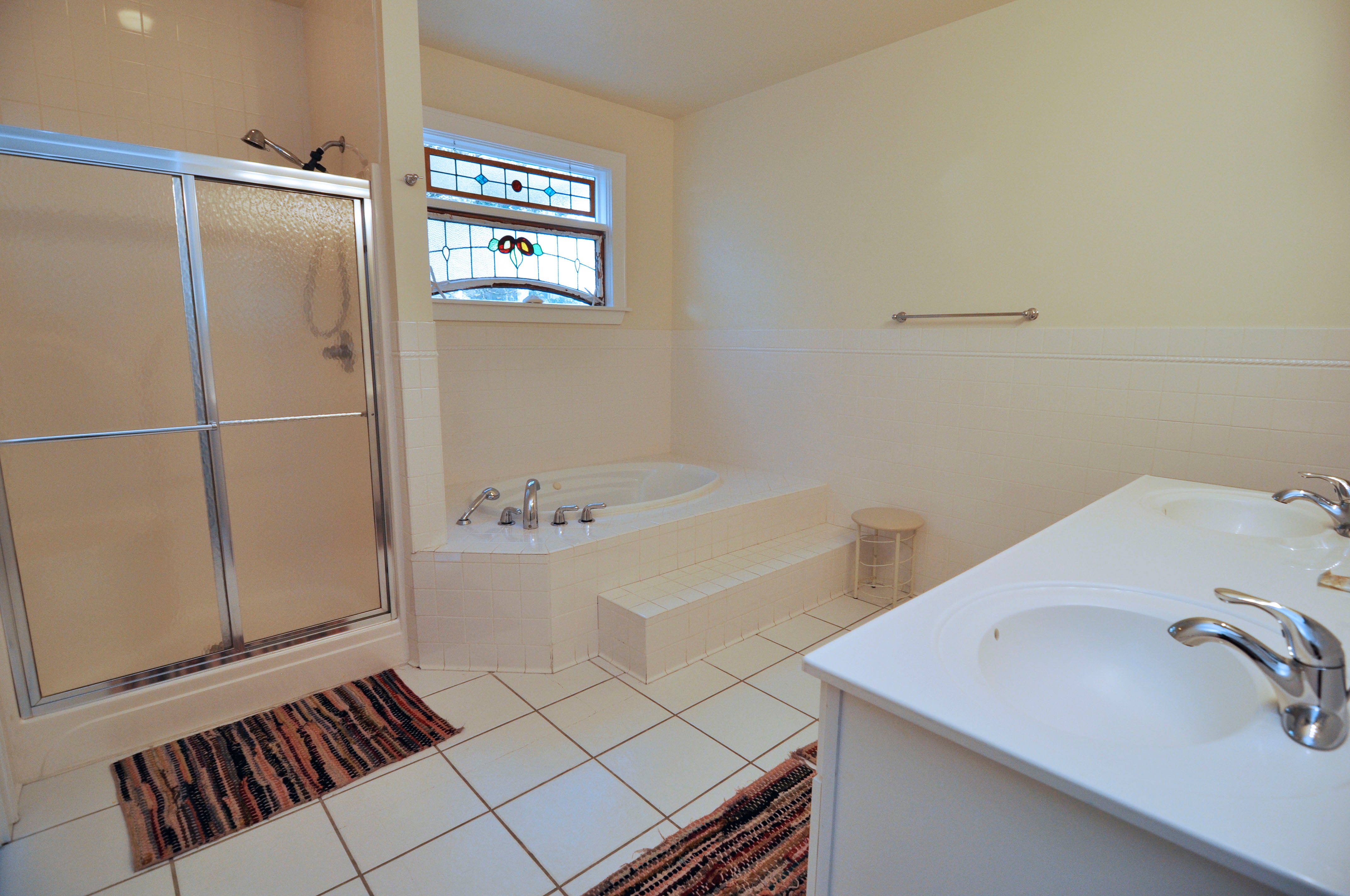 Bath will Whirlpool Tub and Separate Shower
