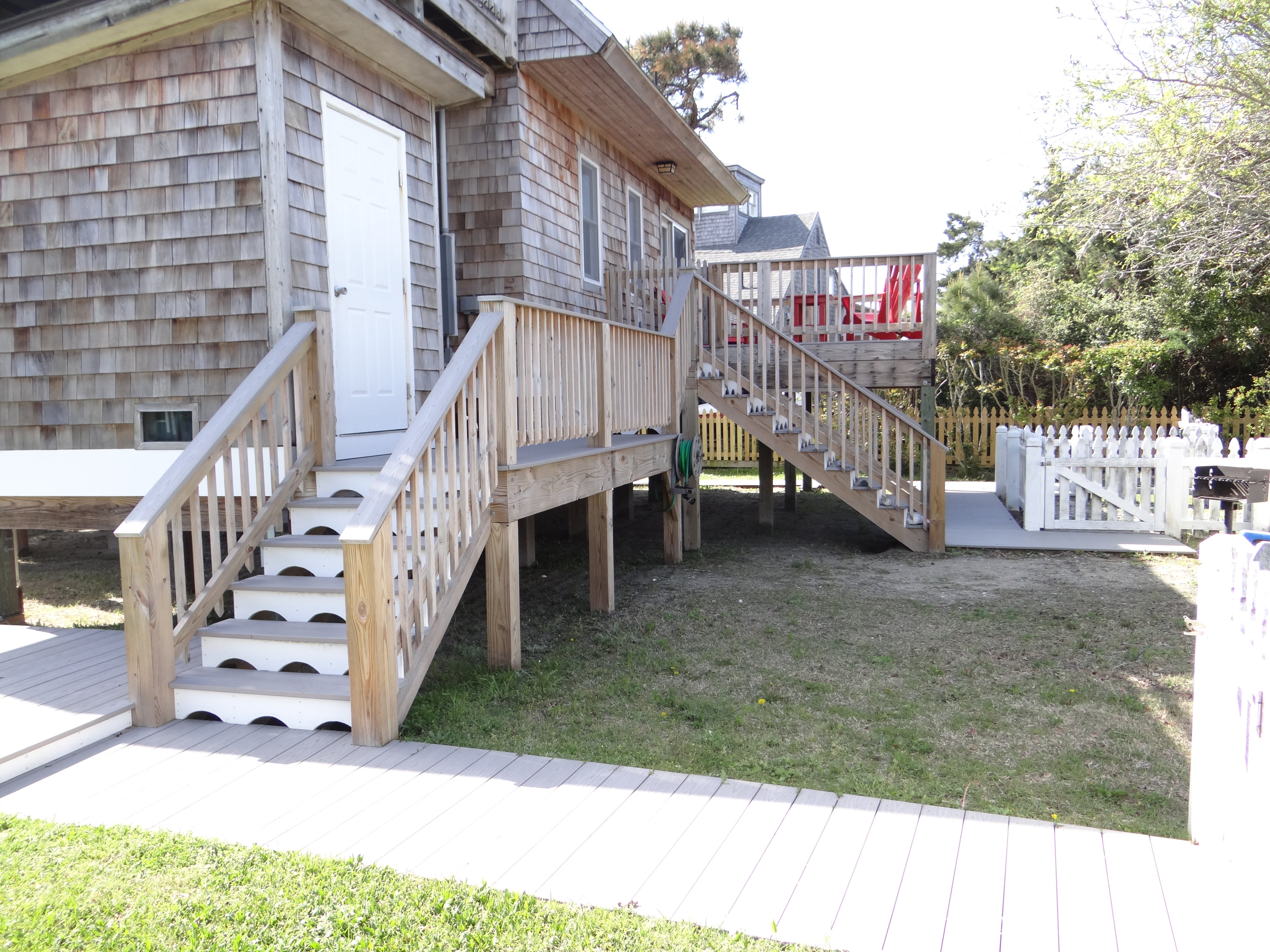 Side Entry to Laundry, Outdoor Shower and Deck