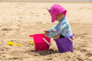 SAND TOYS FOR THE KIDS